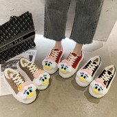 Női alkalmi cipő 3D elemmel