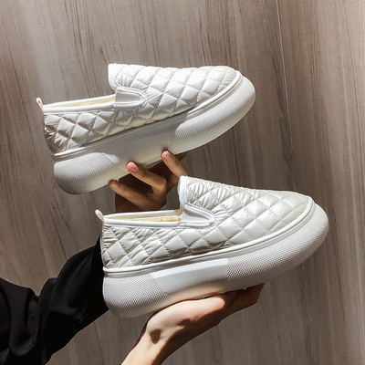 Téli alkalmi cipő meleg béléssel és lapos talppal