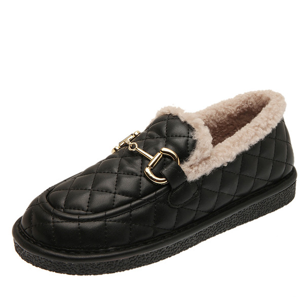 Női alkalmi cipő pehely és fém elemekkel