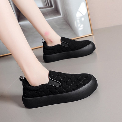 Női alkalmi cipő eko bőrből, pehely és lapos talppal