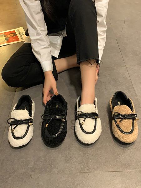 Női pehely alkalmi cipő bőr szalaggal