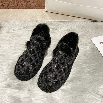 Alkalmi női pehelycipő két modellben