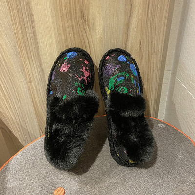 Alkalmi női pehelycipő két modellben