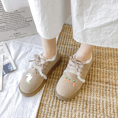 Ležerne ženske cipele s vezicama i aplikacijama