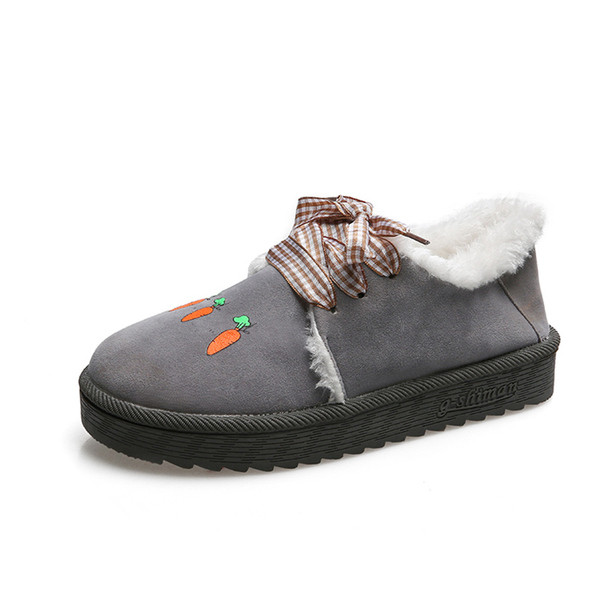 Ležerne ženske cipele s vezicama i aplikacijama