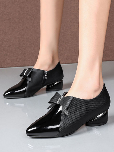 Νέο μοντέλο γυναικεία μυτερά παπούτσια με κορδέλα και τετράγωνο τακούνι