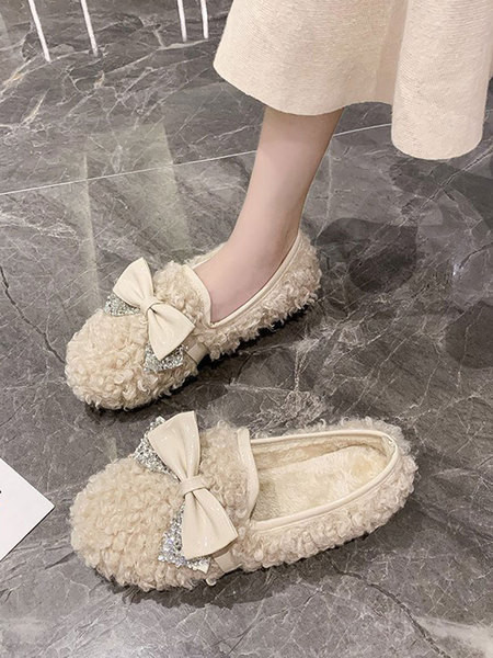 Női puha alkalmi cipő szalaggal - két modell