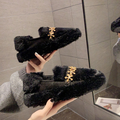 Καθημερινά γυναικεία παπούτσια με επίπεδη σόλα - δύο μοντέλα