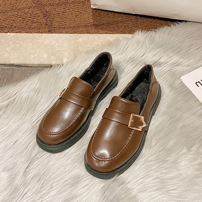 Pantofi moderni de dama din piele ecologica cu catarama