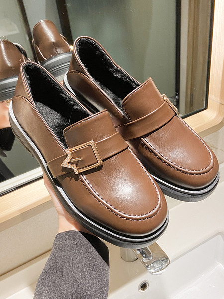 Pantofi moderni de dama din piele ecologica cu catarama