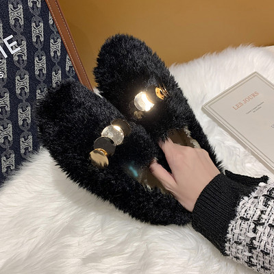 Ležerne ženske patike s metalnim ukrasima i ravnim potplatom