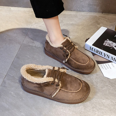 Női alkalmi cipő eco velúrból és meleg béléssel