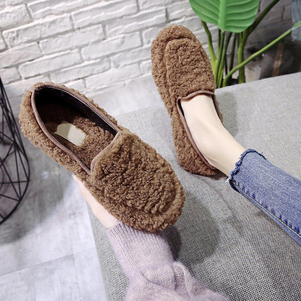 Modern női puha cipő lapos talppal