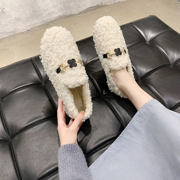 Új modell női lekerekített cipő fém elemmel