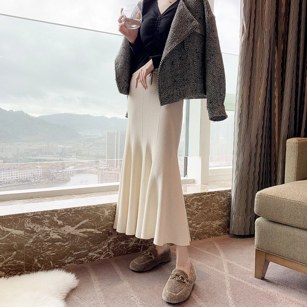 Női pehelycipő lapos talppal és csattal