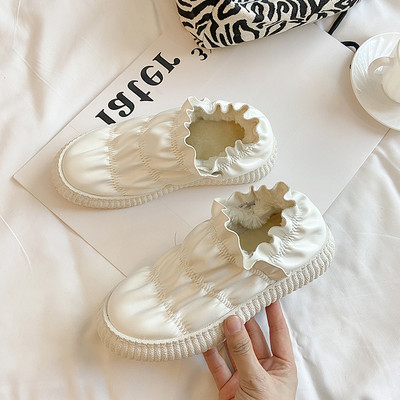 Női alkalmi cipő eko bőrből, lapos talppal és gumírozással