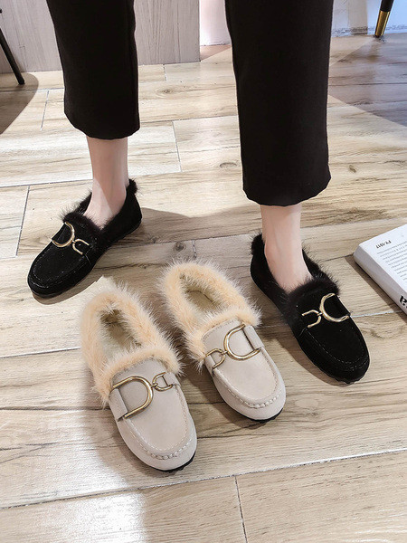 Alkalmi női cipő pehely és fém díszítéssel