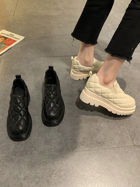 Alkalmi női cipő durva talppal - öko bőr