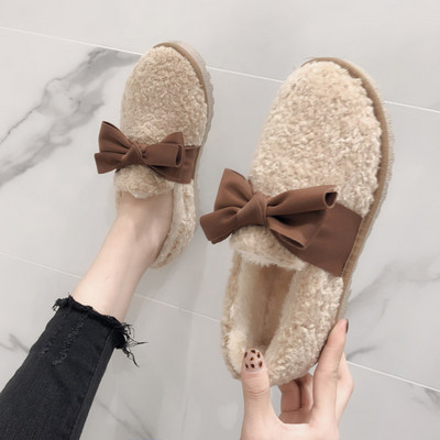 Alkalmi női pehelycipő szalaggal és lapos talppal - télire is alkalmas