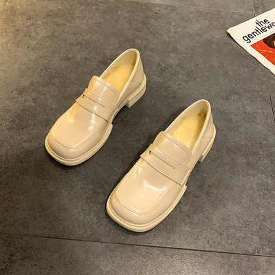 Casual ženske jednobojne cipele - eko koža