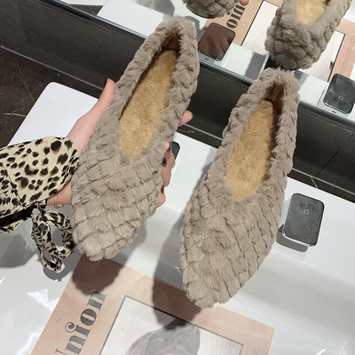 Alkalmi női pehelycipő lapos talppal