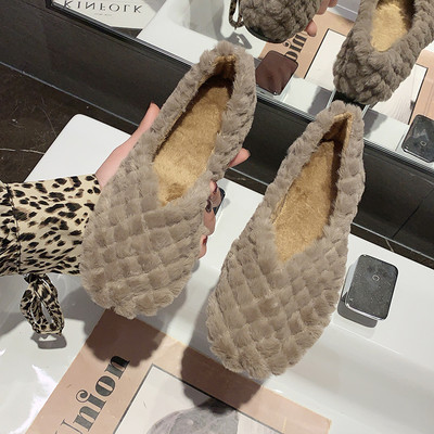 Alkalmi női pehelycipő lapos talppal