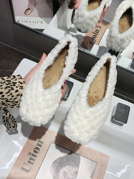 Alkalmi női pehelycipő lapos talppal