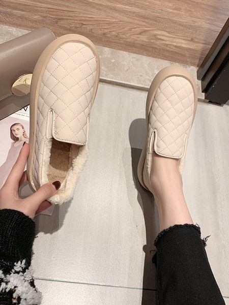 Bőr női alkalmi cipő lapos talppal