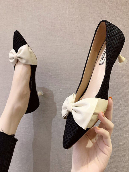 Új modell elegáns női hegyes cipő szalaggal