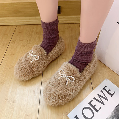 Ženske patike s vezicama i ravnim potplatom