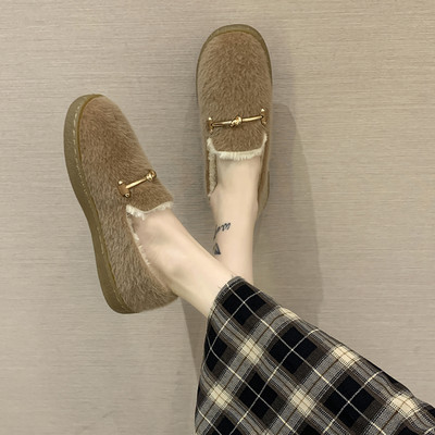 Új modell női cipő fém elemmel és pehellyel