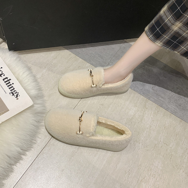 Új modell női cipő fém elemmel és pehellyel