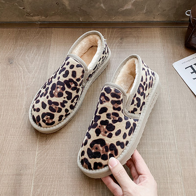 Pantofi casual de dama cu captuseala moale si model leopard