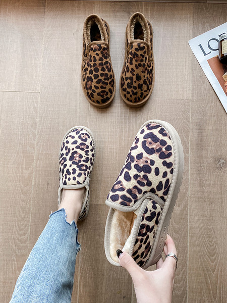 Pantofi casual de dama cu captuseala moale si model leopard