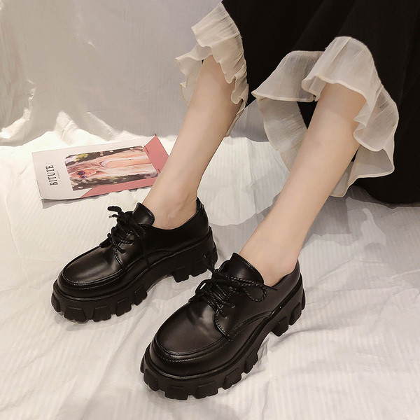 Ženske kožne casual cipele s vezicama i grubim potplatom