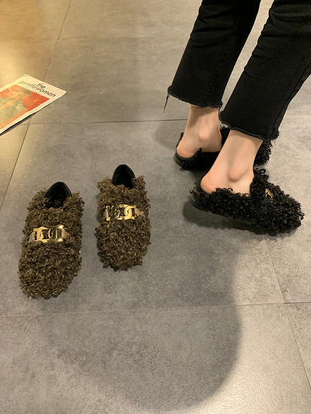 Női pehely alkalmi cipő fém elemmel