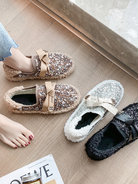 Pantofi moderni de dama cu efect stralucitor si panglica