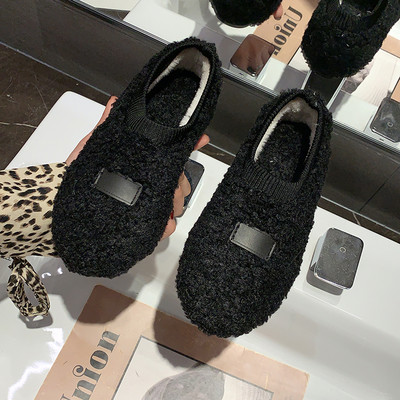 Ženske donje cipele s ravnim potplatom