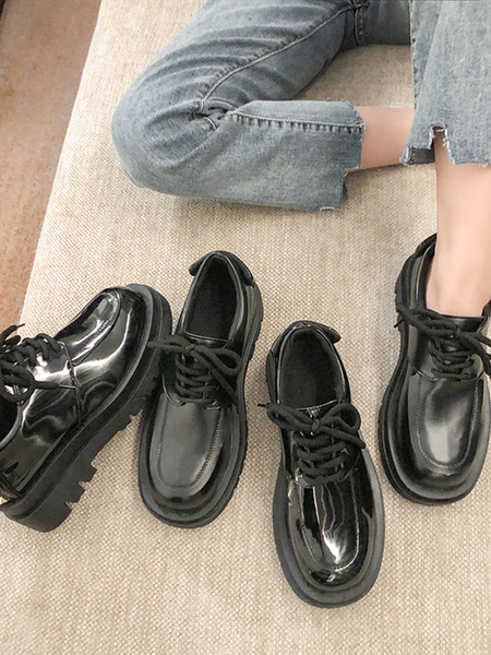 Crne ženske casual cipele od umjetne kože sa vezicama