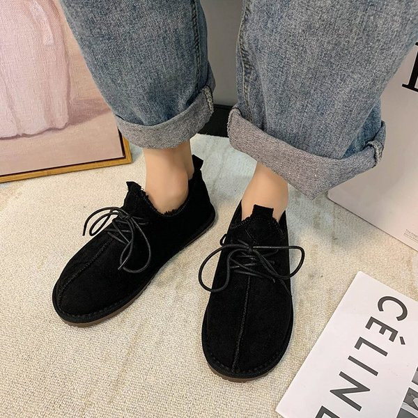 Alkalmi női bársonycipő fűzős, lapos talppal