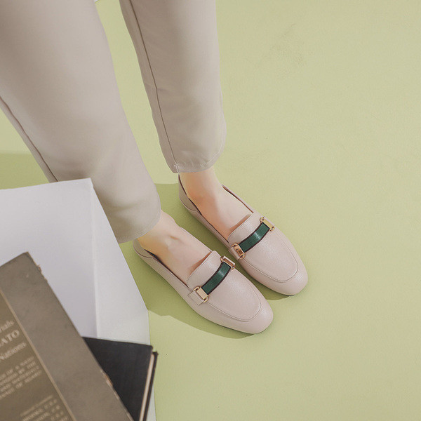 Női alkalmi cipő lapos talppal - többféle modell