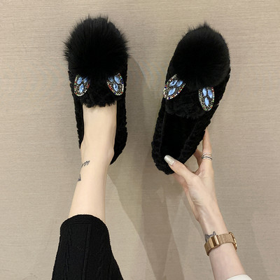 Női pehelycipő 3D elemekkel