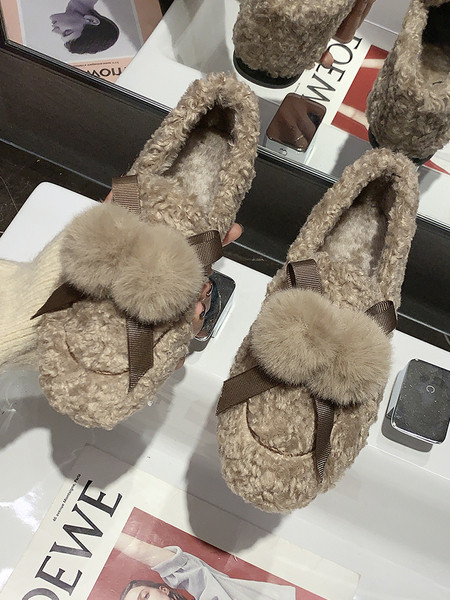 Pehely női alkalmi cipő 3D elemmel