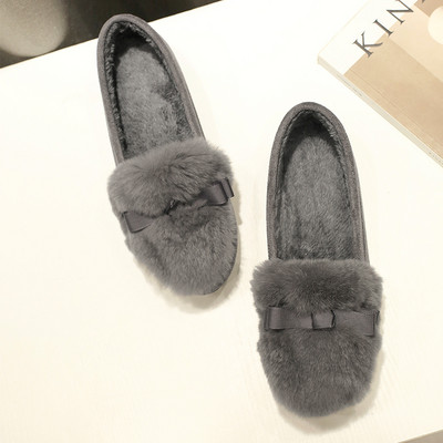 Új pehelyes női cipőmodell - két modell