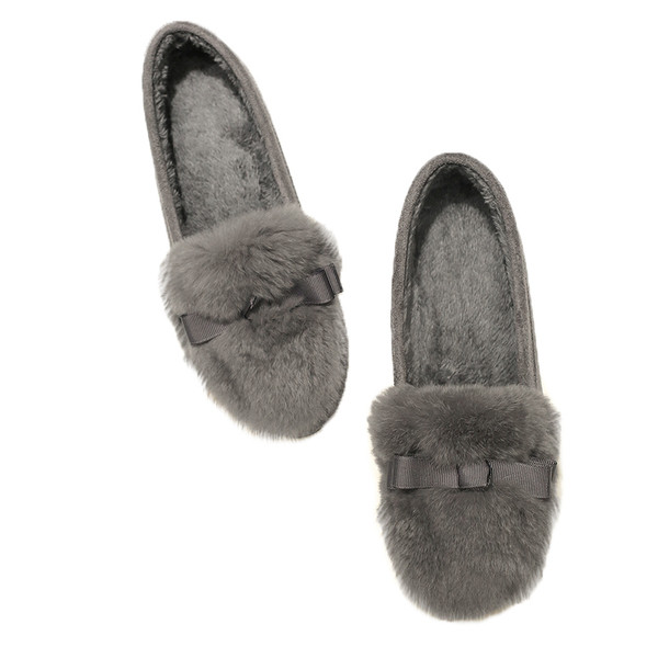 Új pehelyes női cipőmodell - két modell