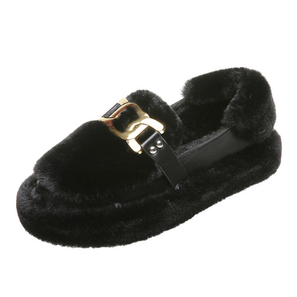 Női pehelycipő csattal