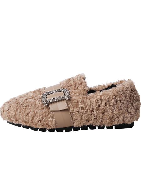 Ležerne ženske perje s kopčom