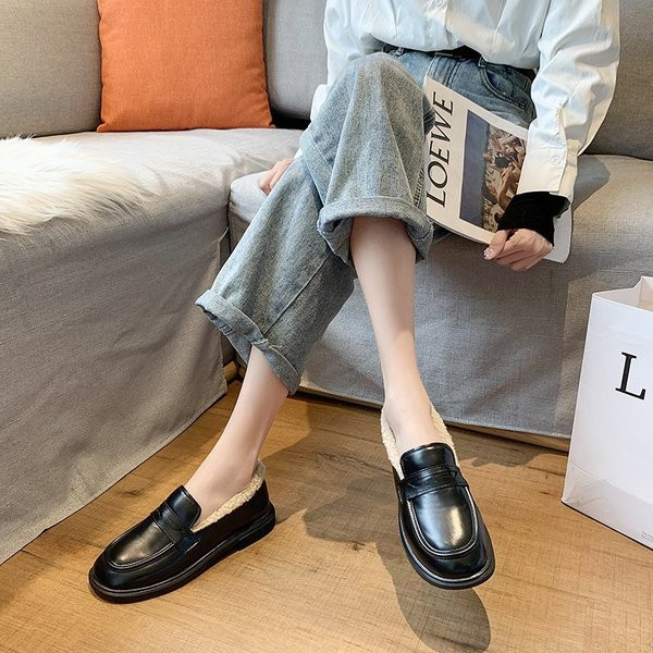 Ženske kožne cipele s toplom postavom u smeđoj i crnoj boji