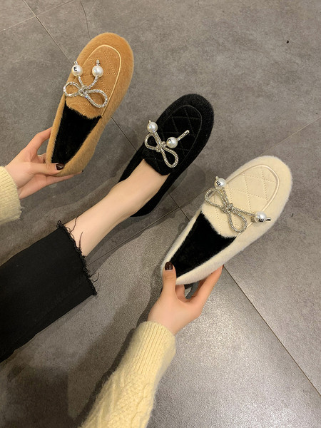 Modern női alkalmi cipő szalaggal - lapos talppal