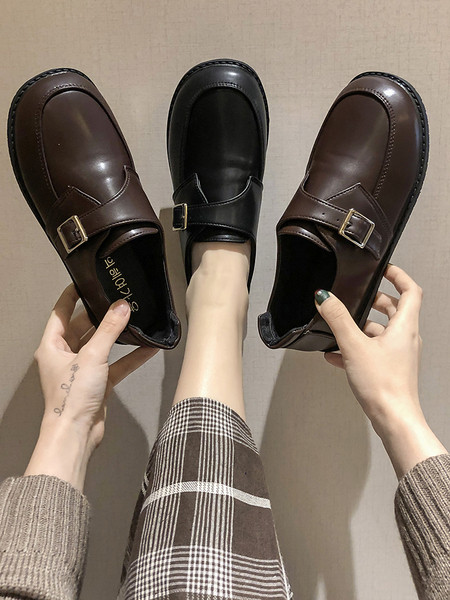 Női alkalmi cipő eko bőrből, csattal